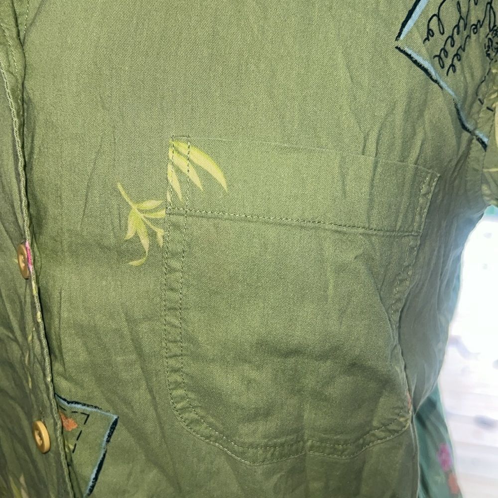 Sunbay Cotton Petite Button Down - Picture 3 of 3
